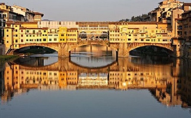 Ponte vecchio nella storia di Firenze