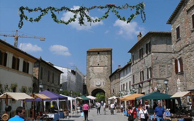 Questa città ospita molte manifestazioni turistiche