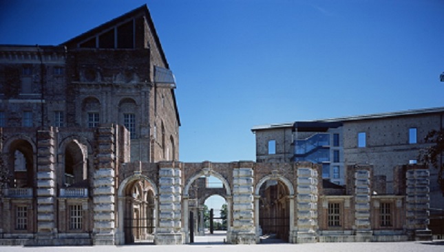 Castello di Rivoli, veduta esterna