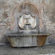 La fontana col mascherone