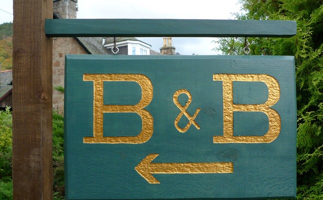 b&b