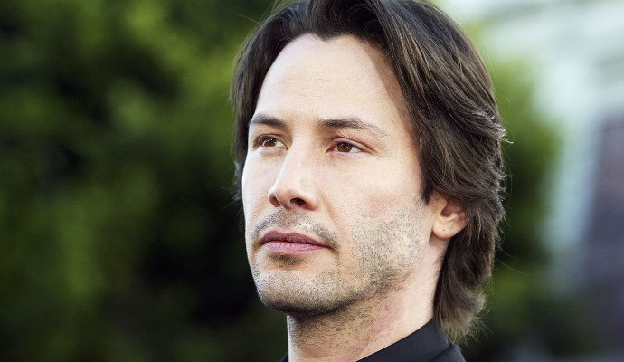 LOS ANGELES - MAY 7: Actor Keanu Reeves arrives at the premiere of "The Matrix Reloaded" at the Village Theater on May 7, 2003 in Los Angeles, California.