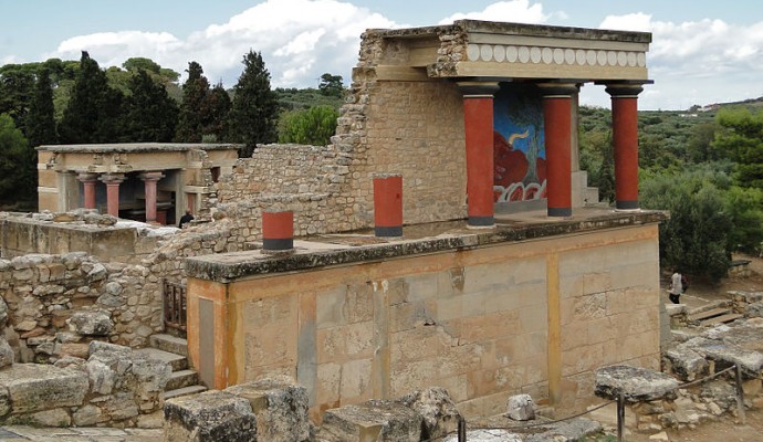 Knossos_-_Portico Nord