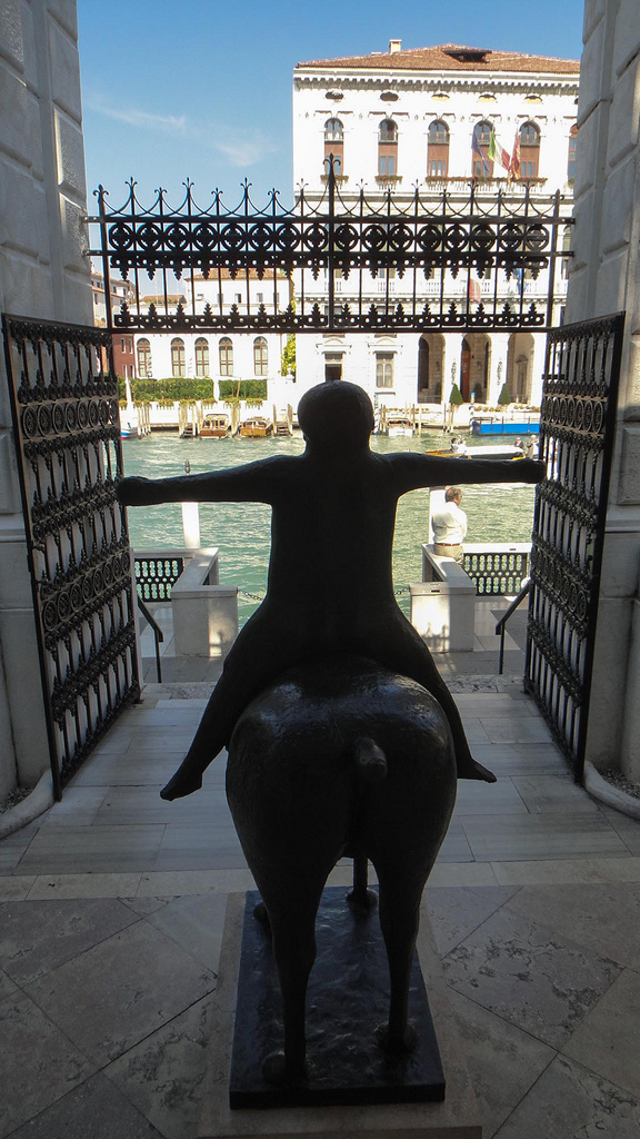 Scultura nel Guggenheim Venezia