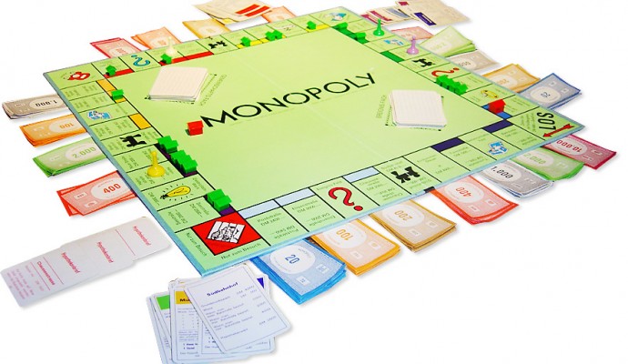 German_Monopoly_board_in_the_middle_of_a_game