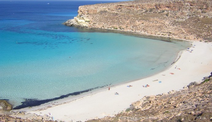 spiaggia-dei-conigli