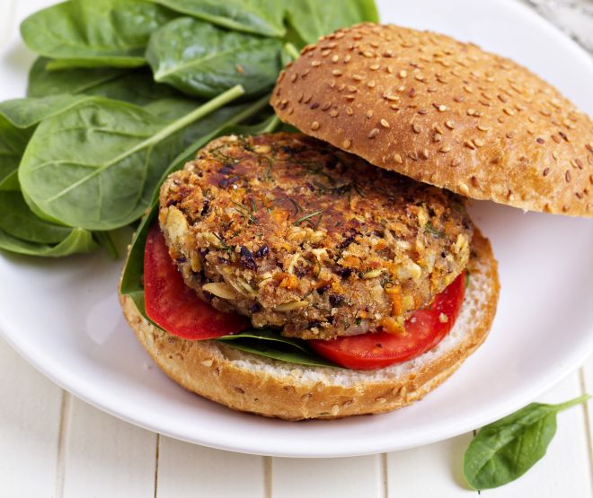 Vegan burger with spinach (made with beans and vegetables)