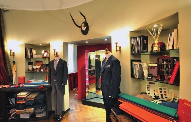 interno-atelier-nh-sartoria-milano