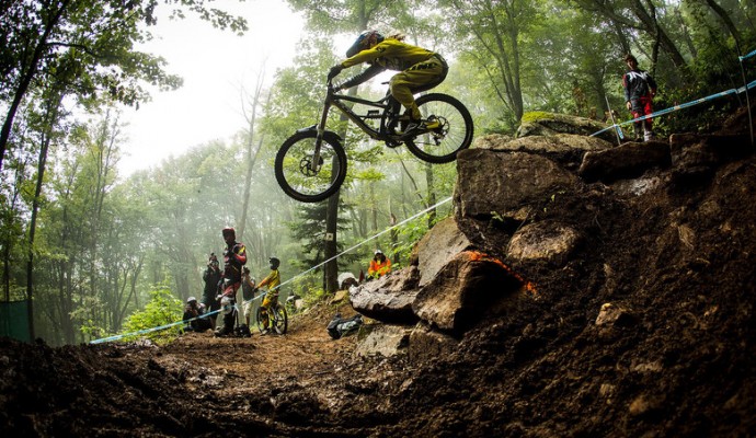 Downhill Mountain Biking_2