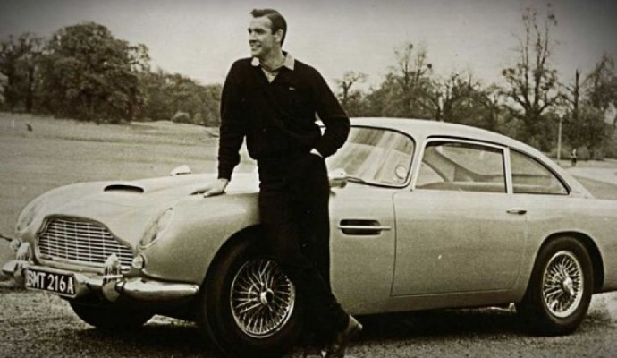 aston-martin-auto-james-bond_07122012