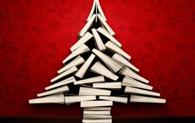 Post-3.-A-Natale-regala-un-libro_oggetto_editoriale_850x600-633x415