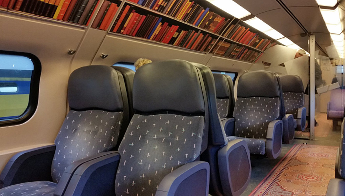 treno-vagone-biblioteca-olanda