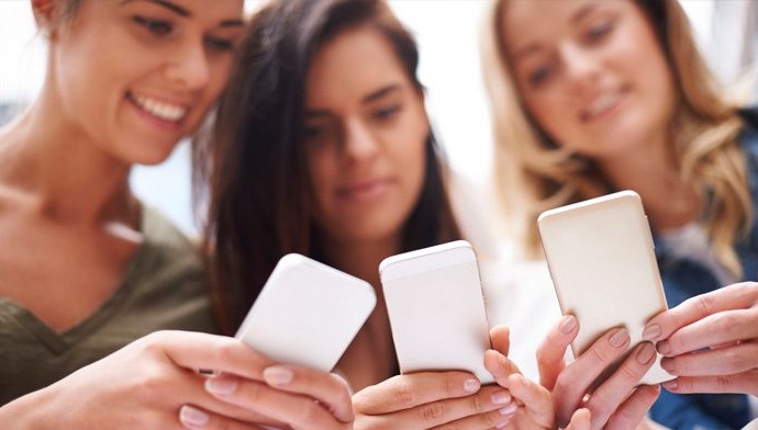 smartphone-696x392
