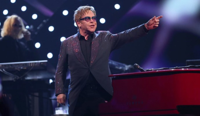 Elton-John-Cristopher-Polk-Getty-Images-1030x615