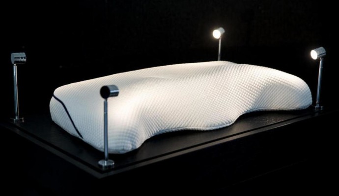 Worlds-Most-Expensive-Pillow-1170x692