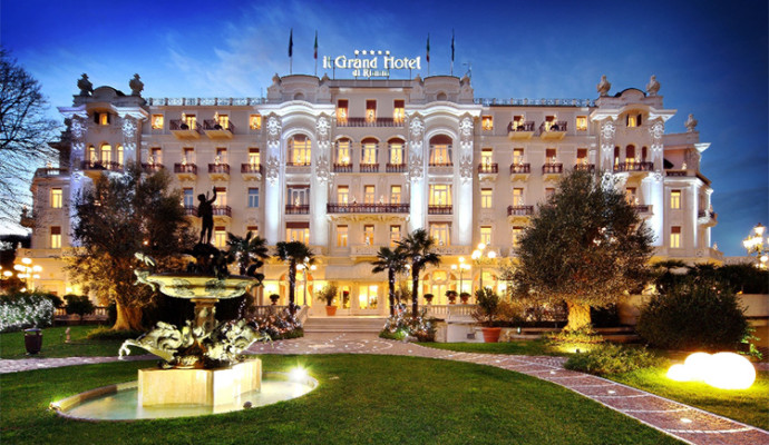 Halloween-nei-Batani-Select-Hotels-Travestimenti-dolcetti-e-bollicine