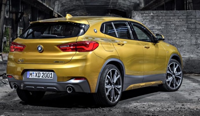 bmwx22